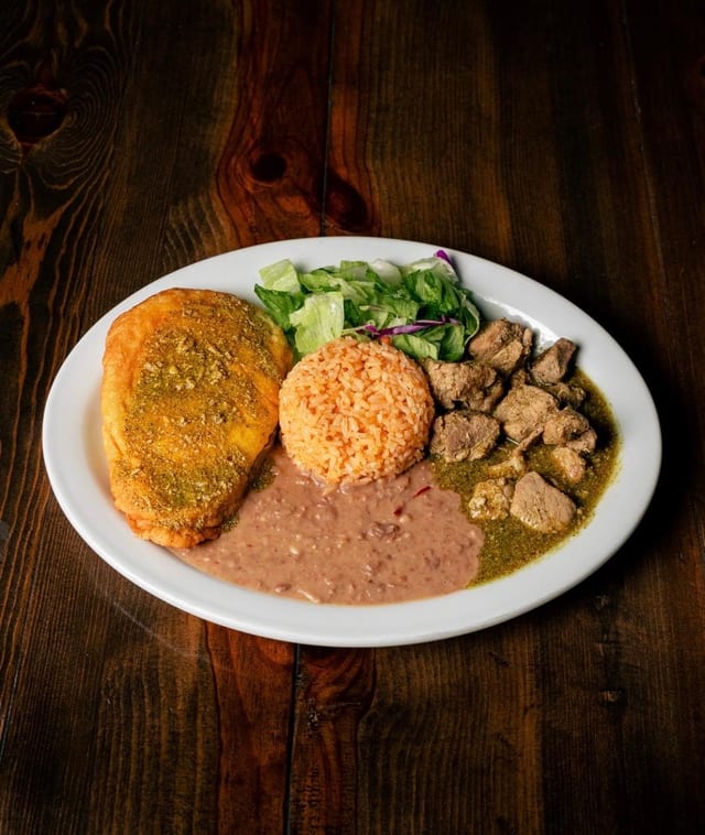 #3 Chile Verde & Relleno.